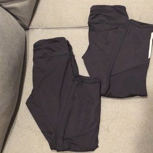 Lot of Compression workout Capri pants (2)